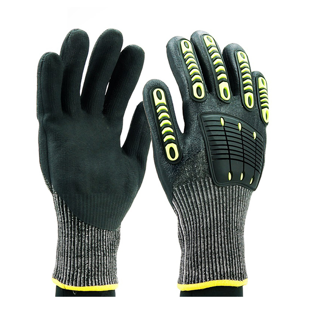 13 Gauge Black HPPE Shell Nitrile Sandy Coated Anti-vibration Gloves